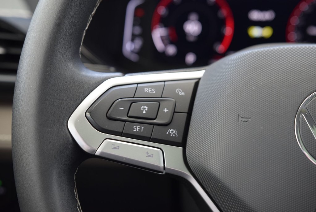 2022 Volkswagen Taos HIGHLINE+DRIVER ASSIST+LED in Laval, Quebec - 26 - w1024h768px