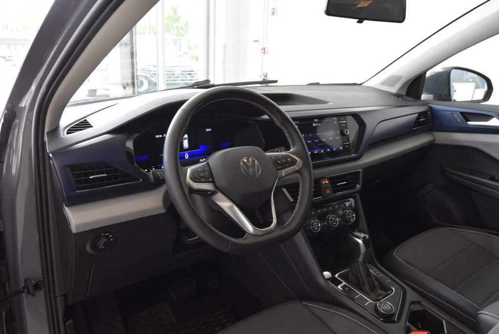2022 Volkswagen Taos COMFORTLINE+AWD+CUIR+COCKPIT in Laval, Quebec - 8 - w1024h768px
