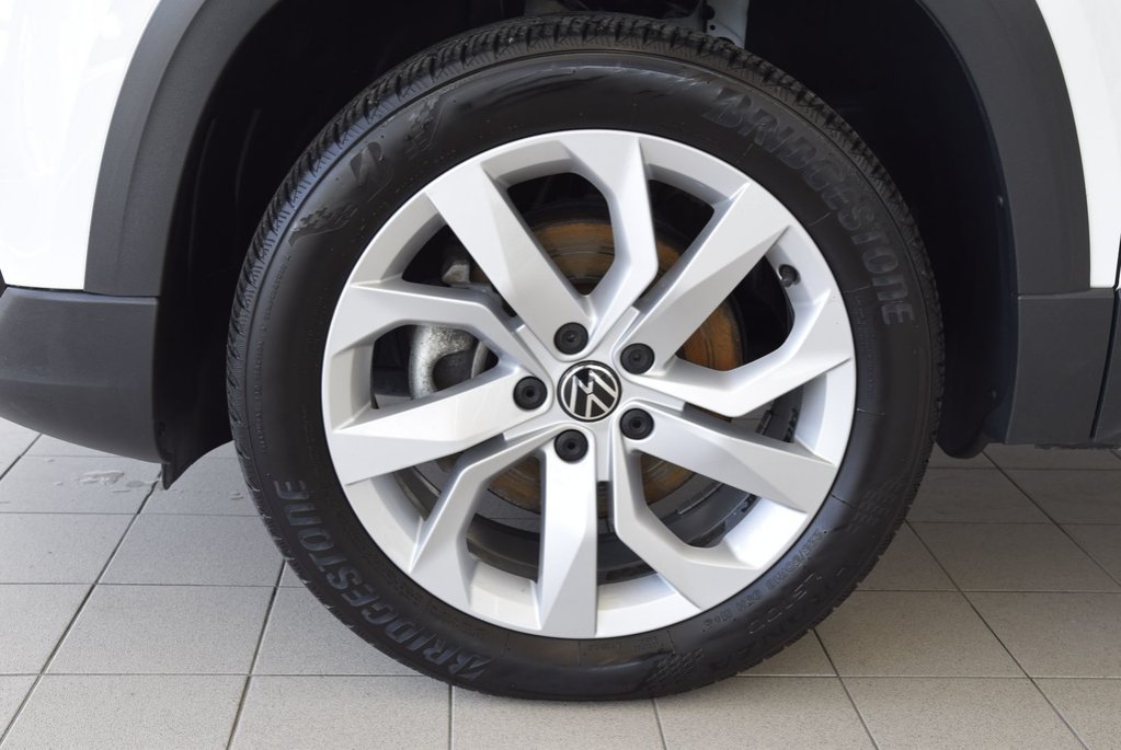 Volkswagen Taos COMFORTLINE+TOIT PANO+AWD 2022 à Laval, Québec - 8 - w1024h768px