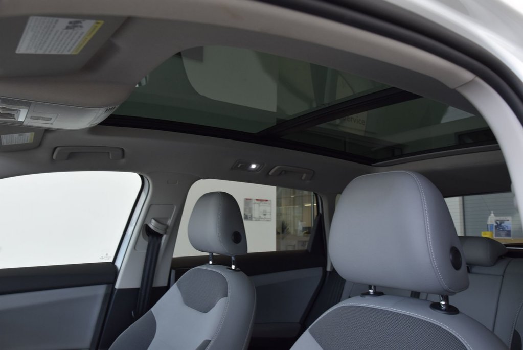 Volkswagen Taos COMFORTLINE+TOIT PANO+AWD 2022 à Laval, Québec - 7 - w1024h768px