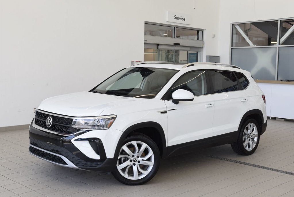 Volkswagen Taos COMFORTLINE+TOIT PANO+AWD 2022 à Laval, Québec - 1 - w1024h768px