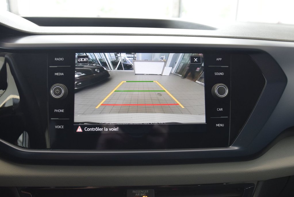 2022 Volkswagen Taos COMFORTLINE+TOIT PANO+AWD in Laval, Quebec - 25 - w1024h768px