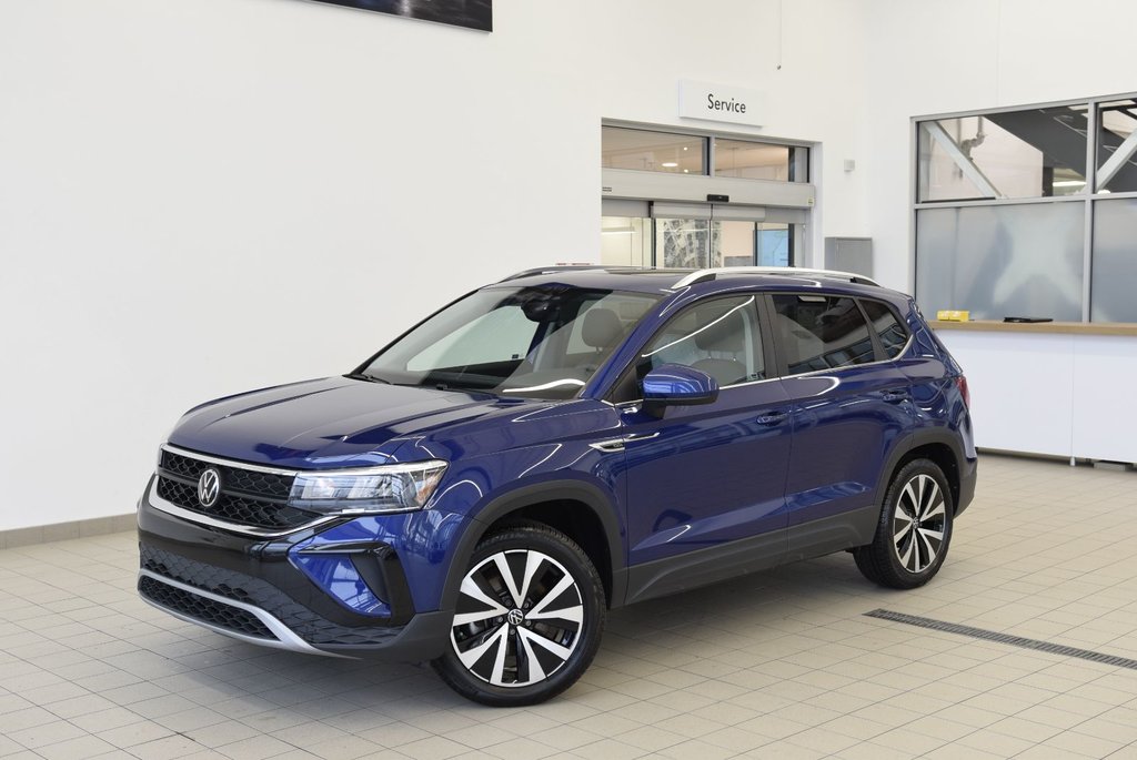 Taos COMFORTLINE+TOIT PANO+AWD 2023 à Laval, Québec - 1 - w1024h768px