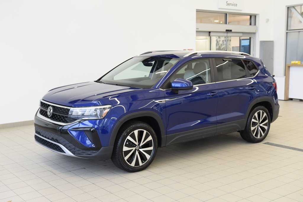 Taos COMFORTLINE+TOIT PANO+AWD 2023 à Laval, Québec - 10 - w1024h768px