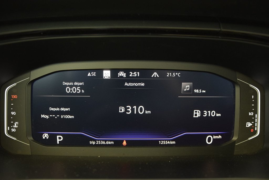 Volkswagen Taos HIGHLINE+TOIT PANO+CUIR+AWD 2023 à Laval, Québec - 27 - w1024h768px