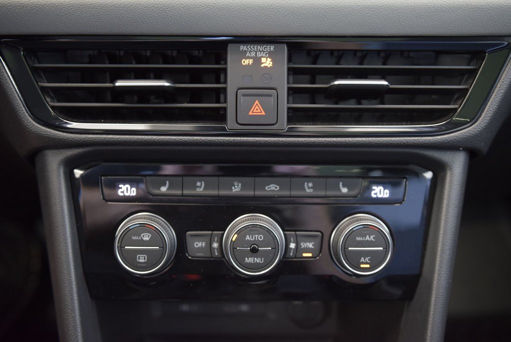 Volkswagen Taos HIGHLINE+TOIT PANO+CUIR+AWD 2023 à Laval, Québec - 30 - w1024h768px
