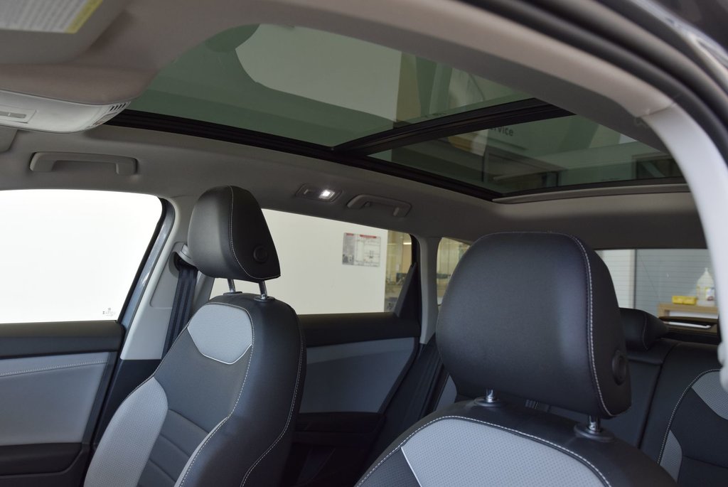 Volkswagen Taos HIGHLINE+TOIT PANO+CUIR+AWD 2023 à Laval, Québec - 8 - w1024h768px