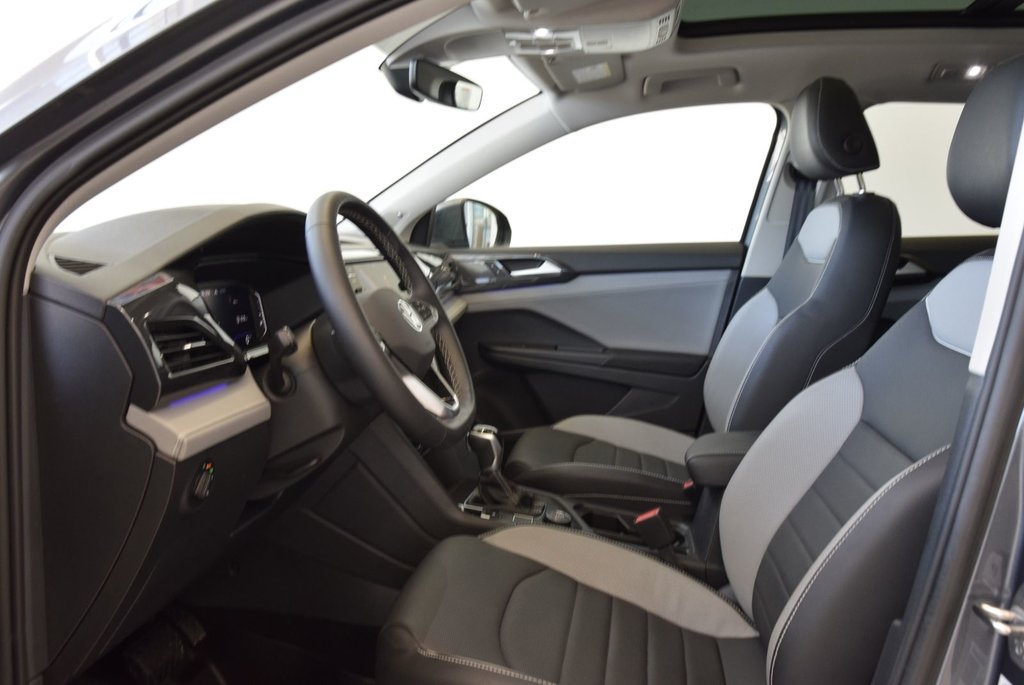 Volkswagen Taos HIGHLINE+TOIT PANO+CUIR+AWD 2023 à Laval, Québec - 20 - w1024h768px