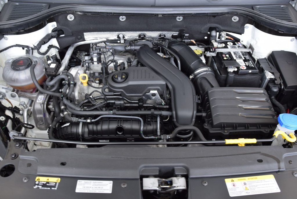 Volkswagen Taos A-C+CAMERA+AWD+COCKPIT+ 2023 à Laval, Québec - 10 - w1024h768px