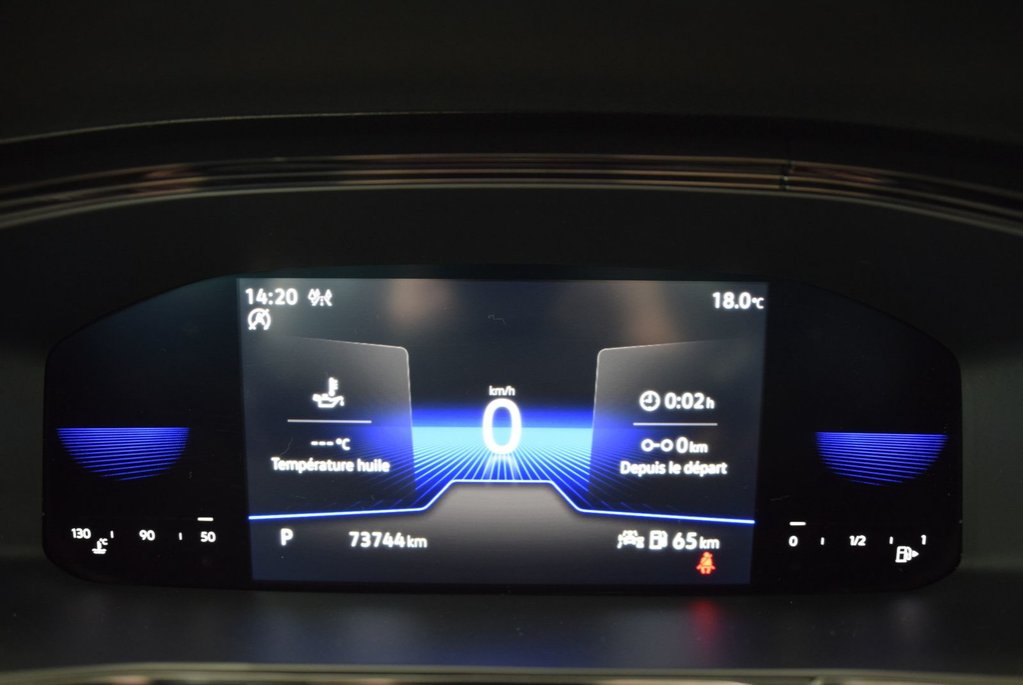 Volkswagen Taos A-C+CAMERA+AWD+COCKPIT+ 2023 à Laval, Québec - 19 - w1024h768px