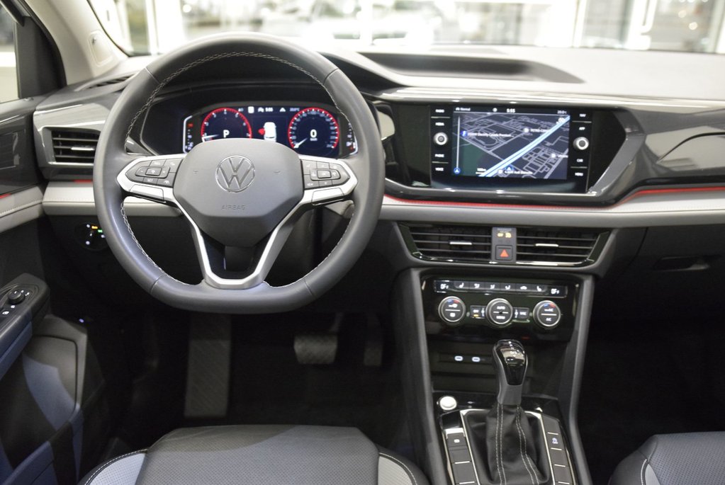 Volkswagen Taos HIGHLINE+CUIR+TOIT PANO+ 2023 à Laval, Québec - 22 - w1024h768px