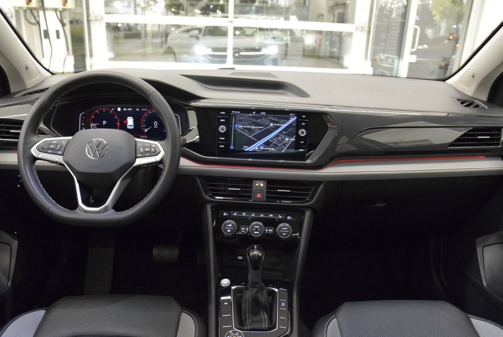 Volkswagen Taos HIGHLINE+CUIR+TOIT PANO+ 2023 à Laval, Québec - 21 - w1024h768px