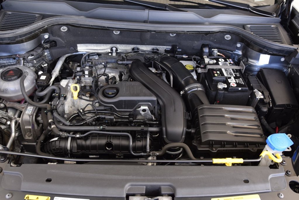 Volkswagen Taos COMFORTLINE+TOIT PANO+AWD 2023 à Laval, Québec - 16 - w1024h768px