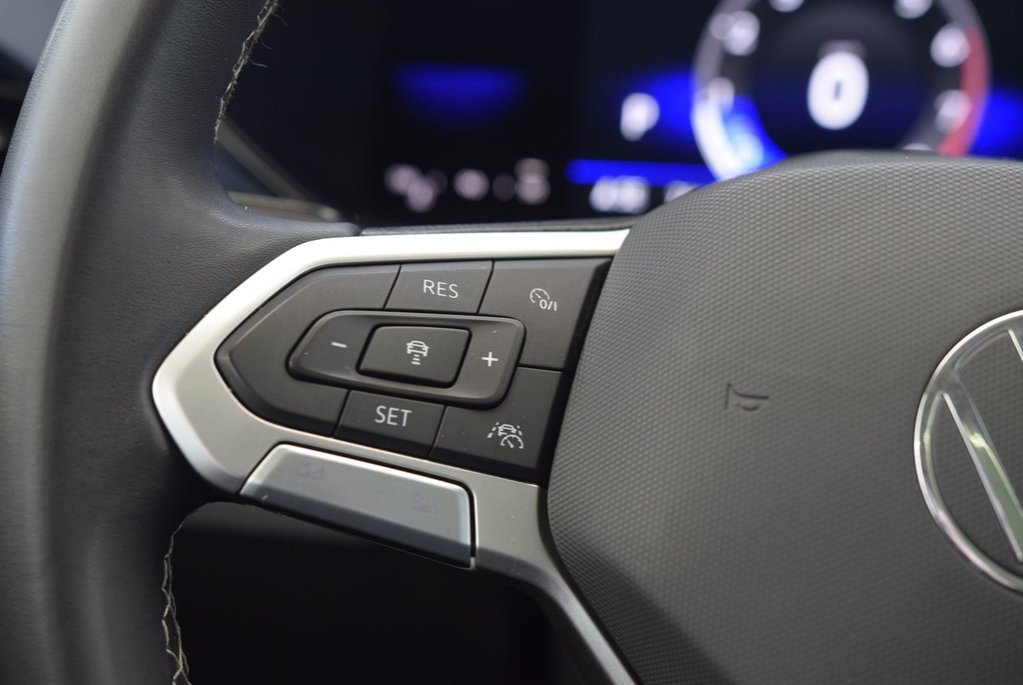 Volkswagen Taos COMFORTLINE+TOIT PANO+AWD 2023 à Laval, Québec - 24 - w1024h768px