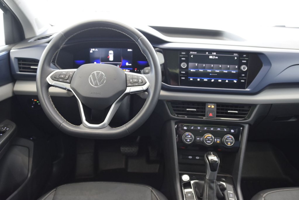 Volkswagen Taos COMFORTLINE+TOIT PANO+AWD 2023 à Laval, Québec - 23 - w1024h768px