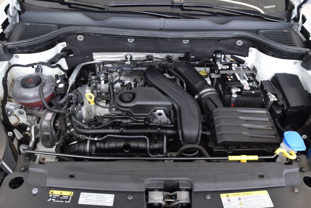 Volkswagen Taos A-C+4MOTION+CAMERA+MAG+ 2023 à Laval, Québec - 14 - w1024h768px