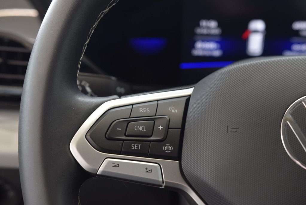 Volkswagen Taos A-C+4MOTION+CAMERA+MAG+ 2023 à Laval, Québec - 21 - w1024h768px