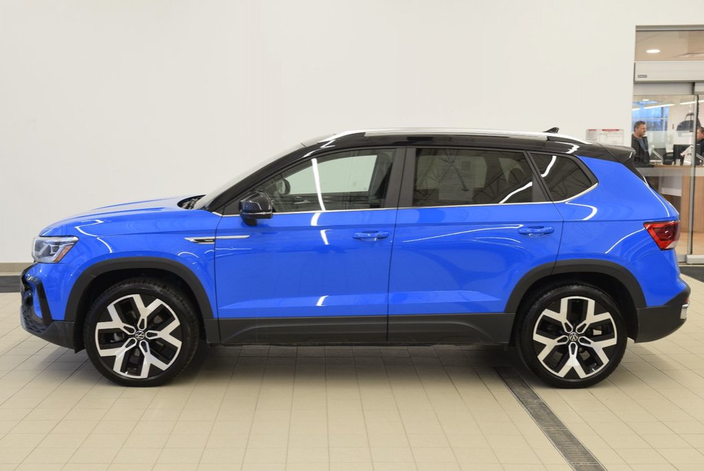 Volkswagen Taos HIGHLINE+19 POUCES+TOIT NOIR 2023 à Laval, Québec - 7 - w1024h768px