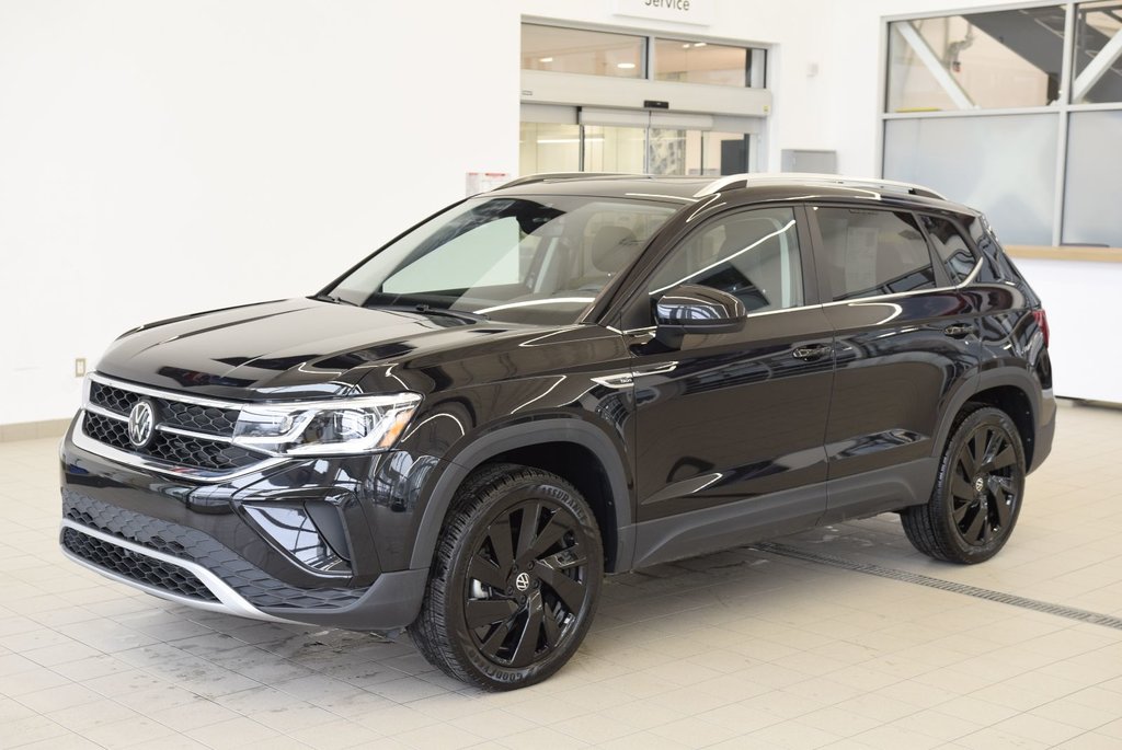 Volkswagen Taos HIGHLINE+ROUE NOIR+TOIT PANO 2024 à Laval, Québec - 10 - w1024h768px