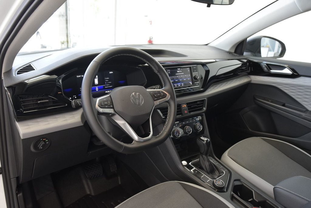 2024 Volkswagen Taos A-C+BAS KM+AWD+CAMERA+ in Laval, Quebec - 8 - w1024h768px