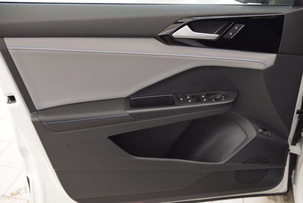 2024 Volkswagen Taos COMFORTLINE+BLACK EDITION+ in Laval, Quebec - 16 - w1024h768px