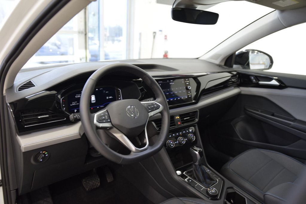 2024 Volkswagen Taos COMFORTLINE+BLACK EDITION+ in Laval, Quebec - 9 - w1024h768px