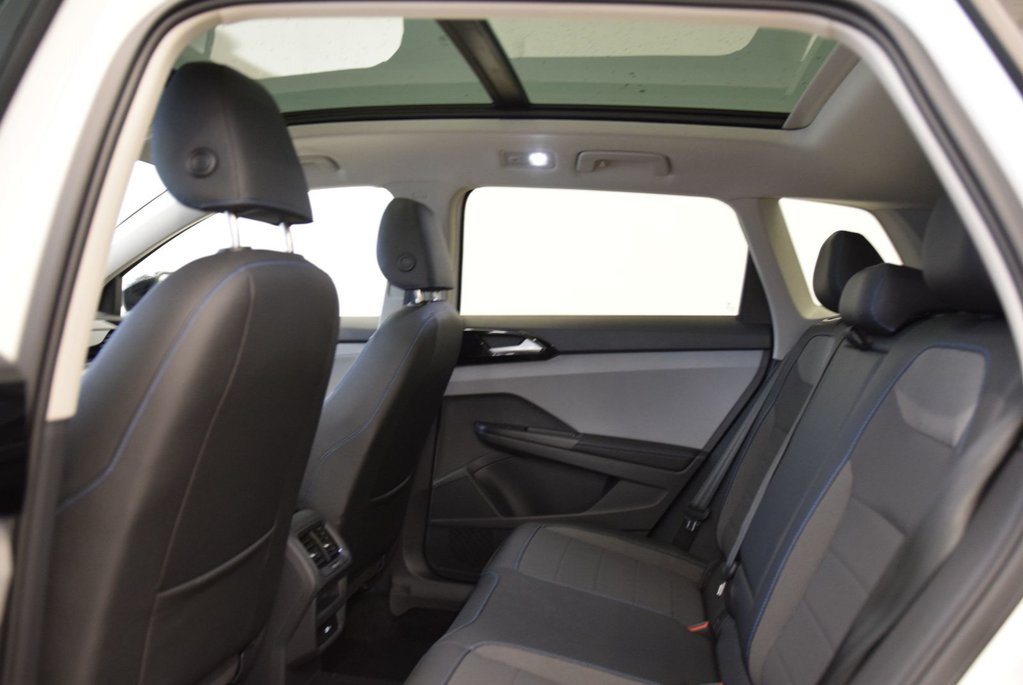 2024 Volkswagen Taos COMFORTLINE+BLACK EDITION+ in Laval, Quebec - 21 - w1024h768px