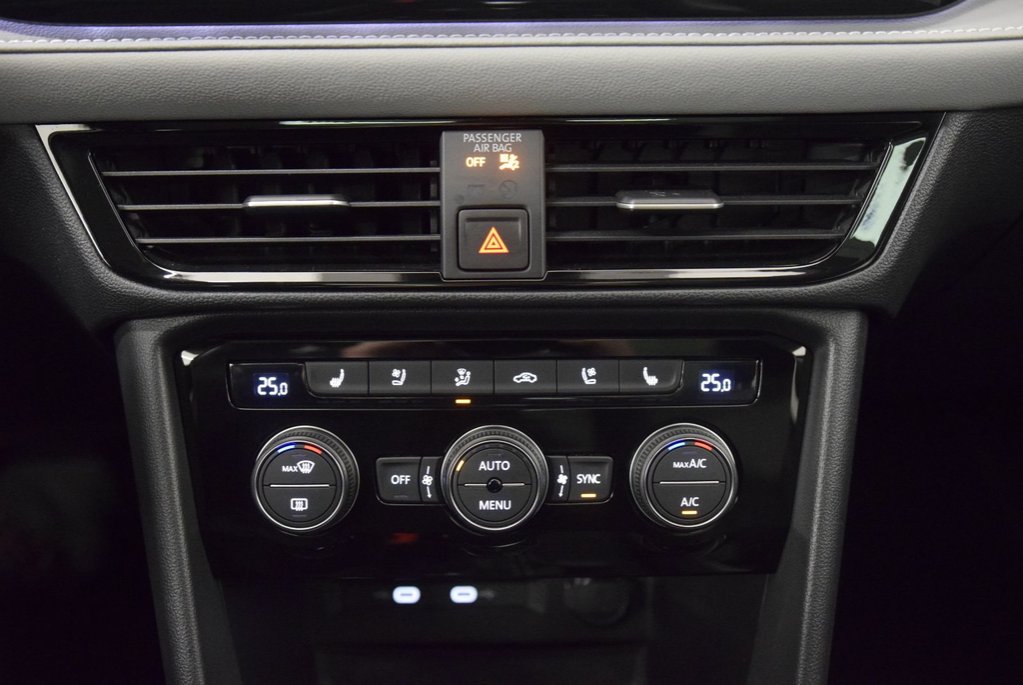 Volkswagen Taos HIGHLINE+TOIT PANO+CUIR+AWD 2024 à Laval, Québec - 30 - w1024h768px