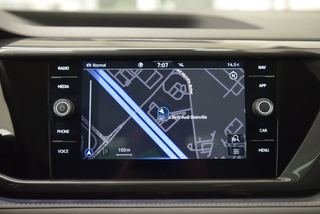 Volkswagen Taos HIGHLINE+TOIT PANO+CUIR+AWD 2024 à Laval, Québec - 29 - w1024h768px