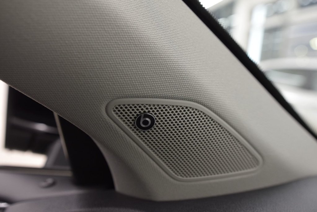 Volkswagen Taos HIGHLINE+TOIT PANO+CUIR+AWD 2024 à Laval, Québec - 25 - w1024h768px