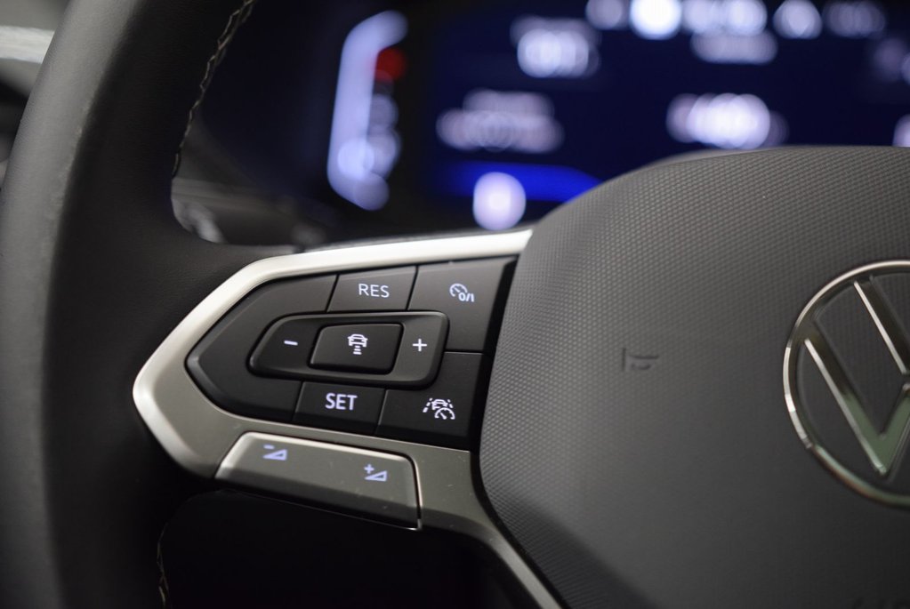 Volkswagen Taos HIGHLINE+TOIT PANO+CUIR+AWD 2024 à Laval, Québec - 26 - w1024h768px