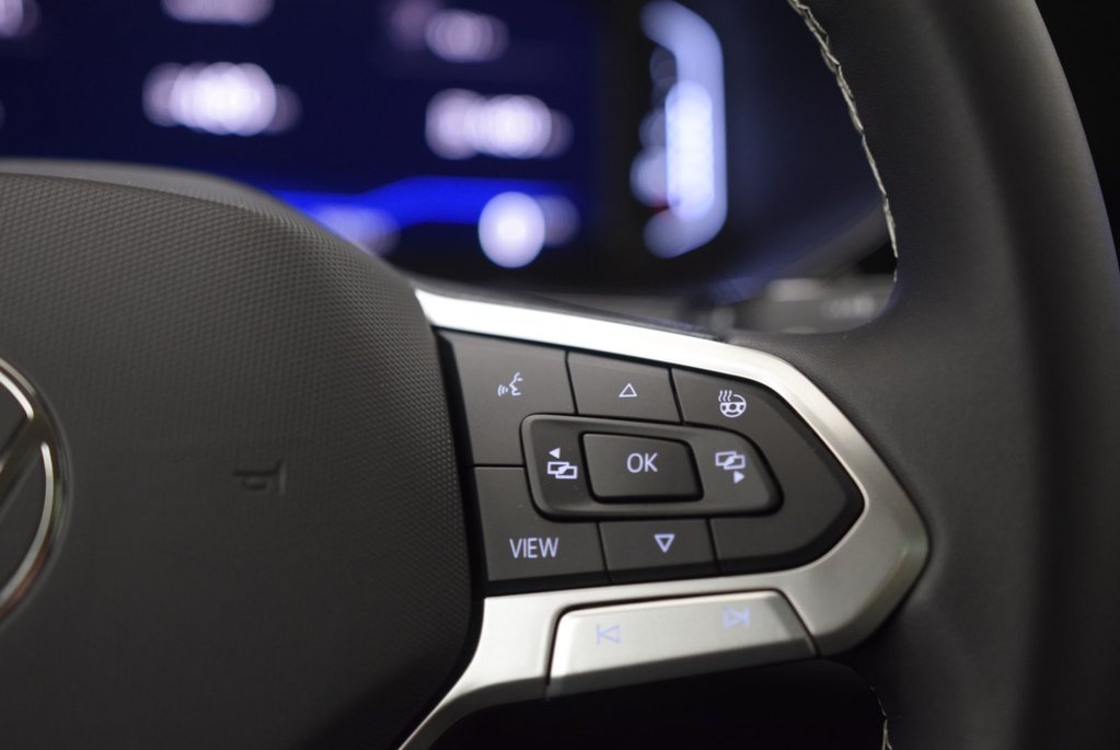 Volkswagen Taos HIGHLINE+TOIT PANO+CUIR+AWD 2024 à Laval, Québec - 27 - w1024h768px