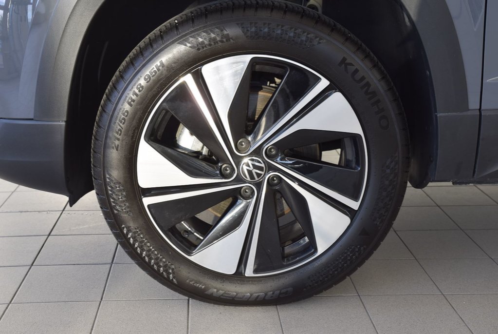 Volkswagen Taos COMFORTLINE+TOIT PANO+AWD 2024 à Laval, Québec - 13 - w1024h768px