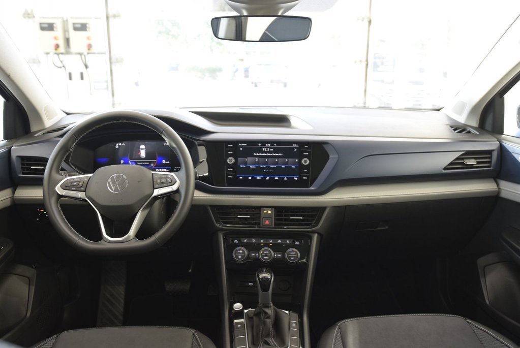 Volkswagen Taos COMFORTLINE+TOIT PANO+AWD 2024 à Laval, Québec - 18 - w1024h768px