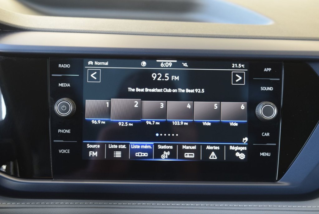 Volkswagen Taos COMFORTLINE+TOIT PANO+AWD 2024 à Laval, Québec - 24 - w1024h768px