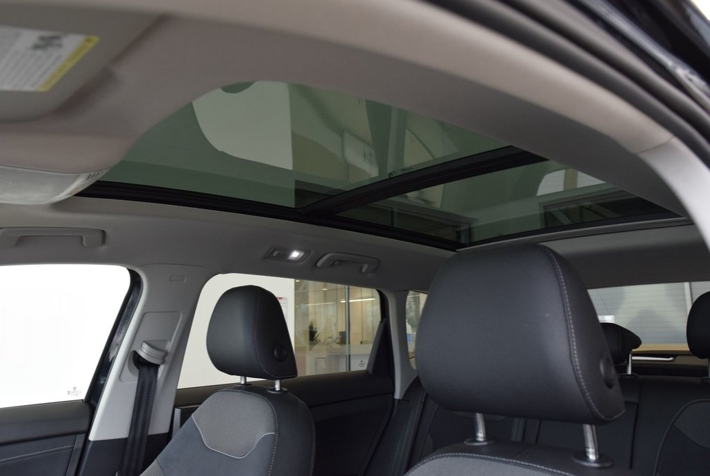 2025 Volkswagen Taos COMFORTLINE+BLACK EDITION+ in Laval, Quebec - 14 - w1024h768px