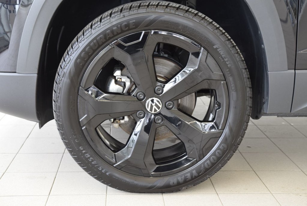 2025 Volkswagen Taos COMFORTLINE+BLACK EDITION+ in Laval, Quebec - 7 - w1024h768px