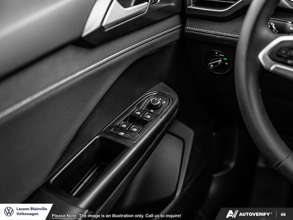Volkswagen Taos Comfortline Black Edition 2026 à Laval, Québec - 15 - w1024h768px