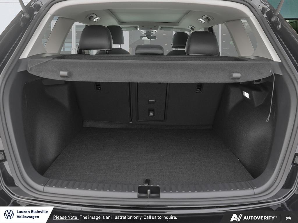 2026 Volkswagen Taos Highline 4MOTION in Laval, Quebec - 7 - w1024h768px