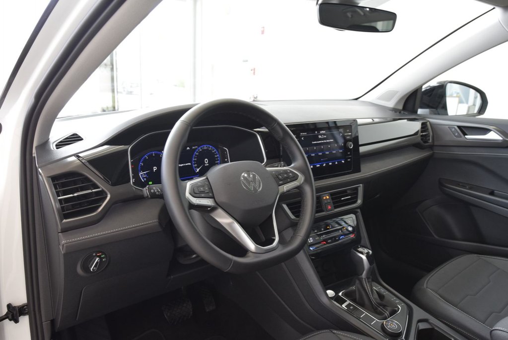 Volkswagen Taos COMFORTLINE+BLACK EDITION 2026 à Laval, Québec - 12 - w1024h768px
