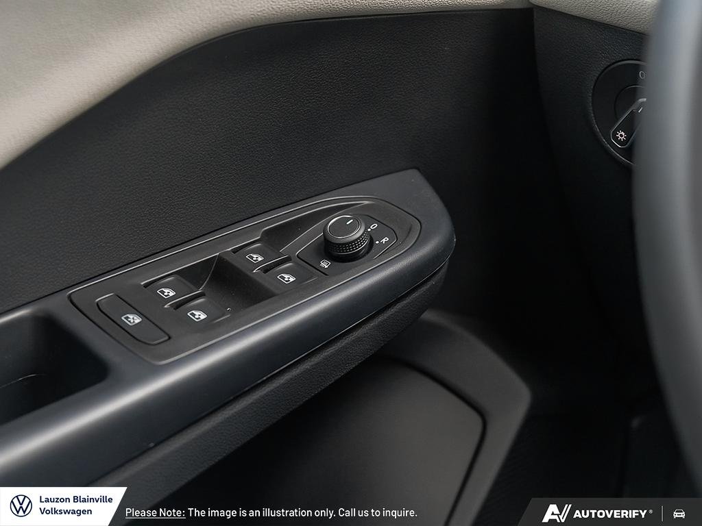 2027 Volkswagen Taos Trendline in Laval, Quebec - 15 - w1024h768px