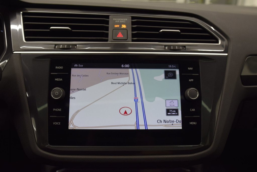 2019 Volkswagen Tiguan HIGHLINE+CUIR+TOIT+PANO+ in Laval, Quebec - 28 - w1024h768px