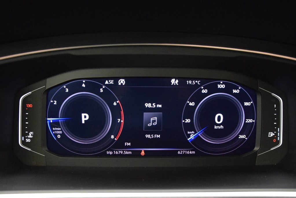 2019 Volkswagen Tiguan HIGHLINE+CUIR+TOIT+PANO+ in Laval, Quebec - 26 - w1024h768px