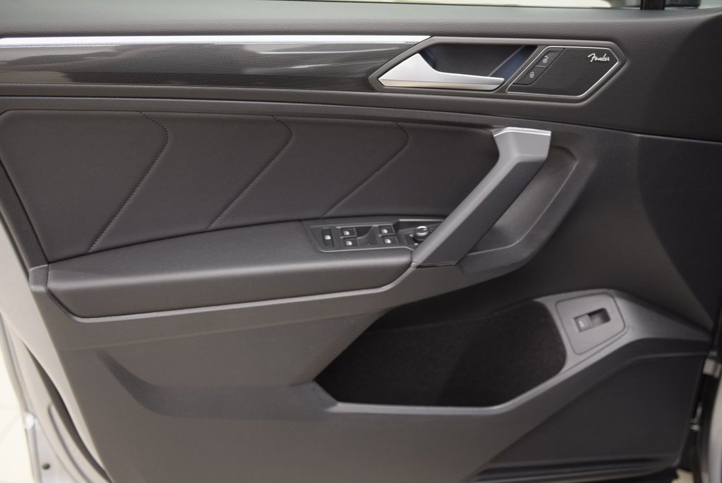 2019 Volkswagen Tiguan HIGHLINE+CUIR+TOIT+PANO+ in Laval, Quebec - 17 - w1024h768px