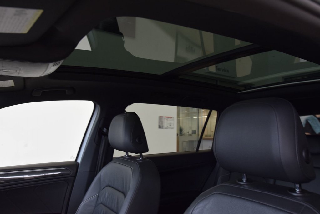 2019 Volkswagen Tiguan HIGHLINE+R LINE+DRIVER ASSIT in Laval, Quebec - 9 - w1024h768px