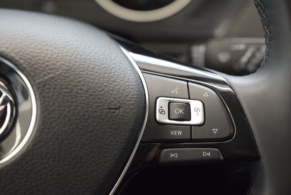 Volkswagen Tiguan COMFORTLINE+TOIT PANO+AWD 2020 à Laval, Québec - 21 - w1024h768px