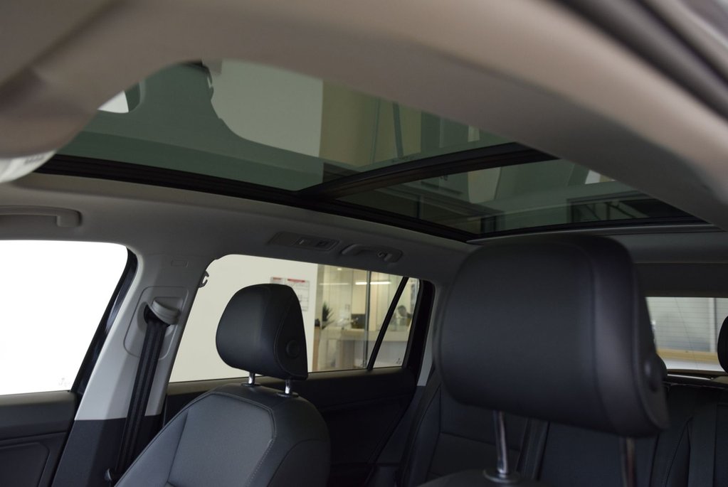 Volkswagen Tiguan COMFORTLINE+TOIT PANO+AWD 2020 à Laval, Québec - 28 - w1024h768px
