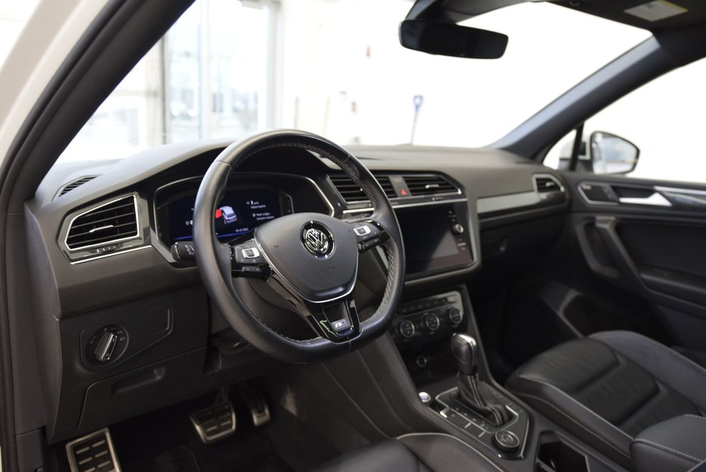 Volkswagen Tiguan HIGHLINE+R LINE+TOIT+CUIR+ 2021 à Laval, Québec - 9 - w1024h768px