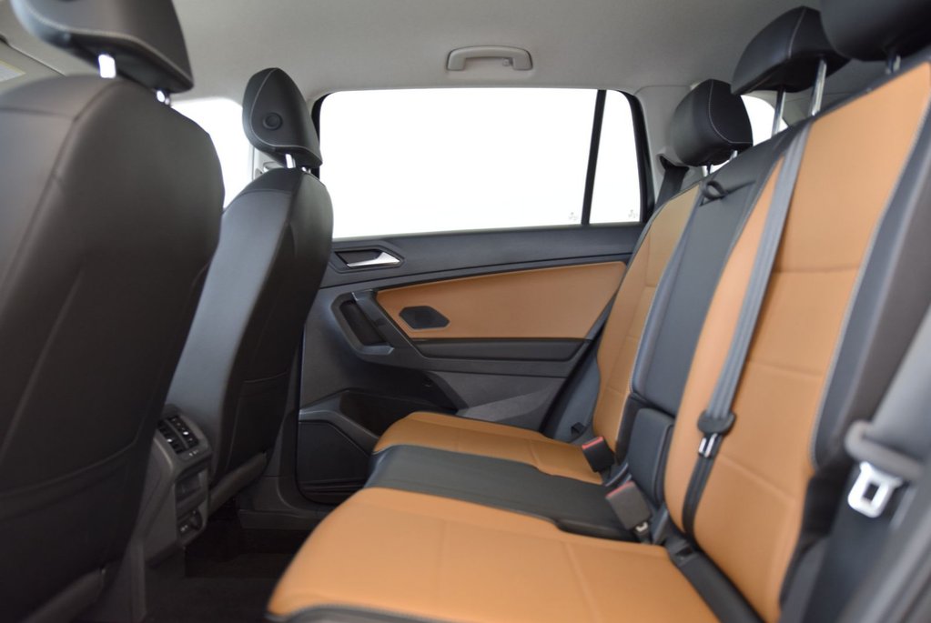 Volkswagen Tiguan COMFORTLINE+CUIR BRUN+AWD 2021 à Laval, Québec - 20 - w1024h768px