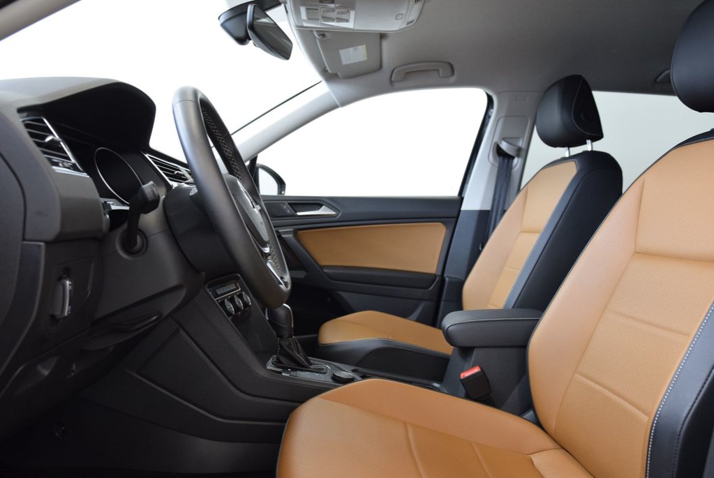 Volkswagen Tiguan COMFORTLINE+CUIR BRUN+AWD 2021 à Laval, Québec - 19 - w1024h768px